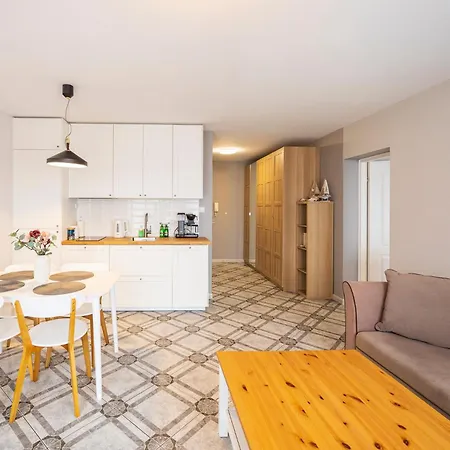 Reymonta 15 Surfingbird Апартаменти Колобжег