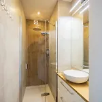 Reymonta 15 Surfingbird شقة *