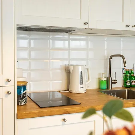 Apartamento Reymonta 15 Surfingbird