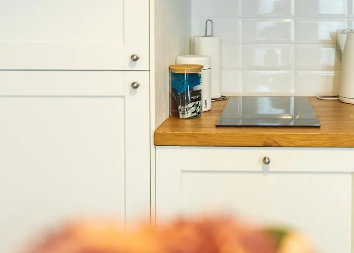 Reymonta 15 Surfingbird Апартаменты